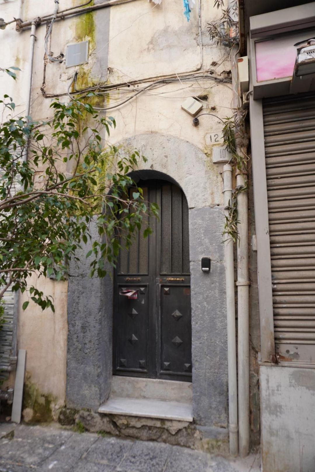 Ferienwohnung Casa Genoveffa Napoli Centro Exterior foto